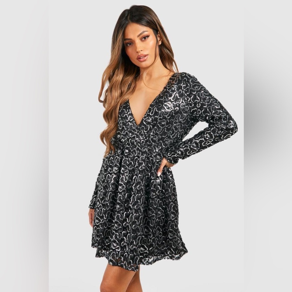 Boohoo Sequin Wrap Skater Party Dress US 10